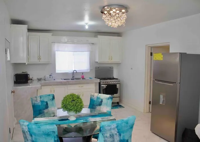 Blue Waters Apartment